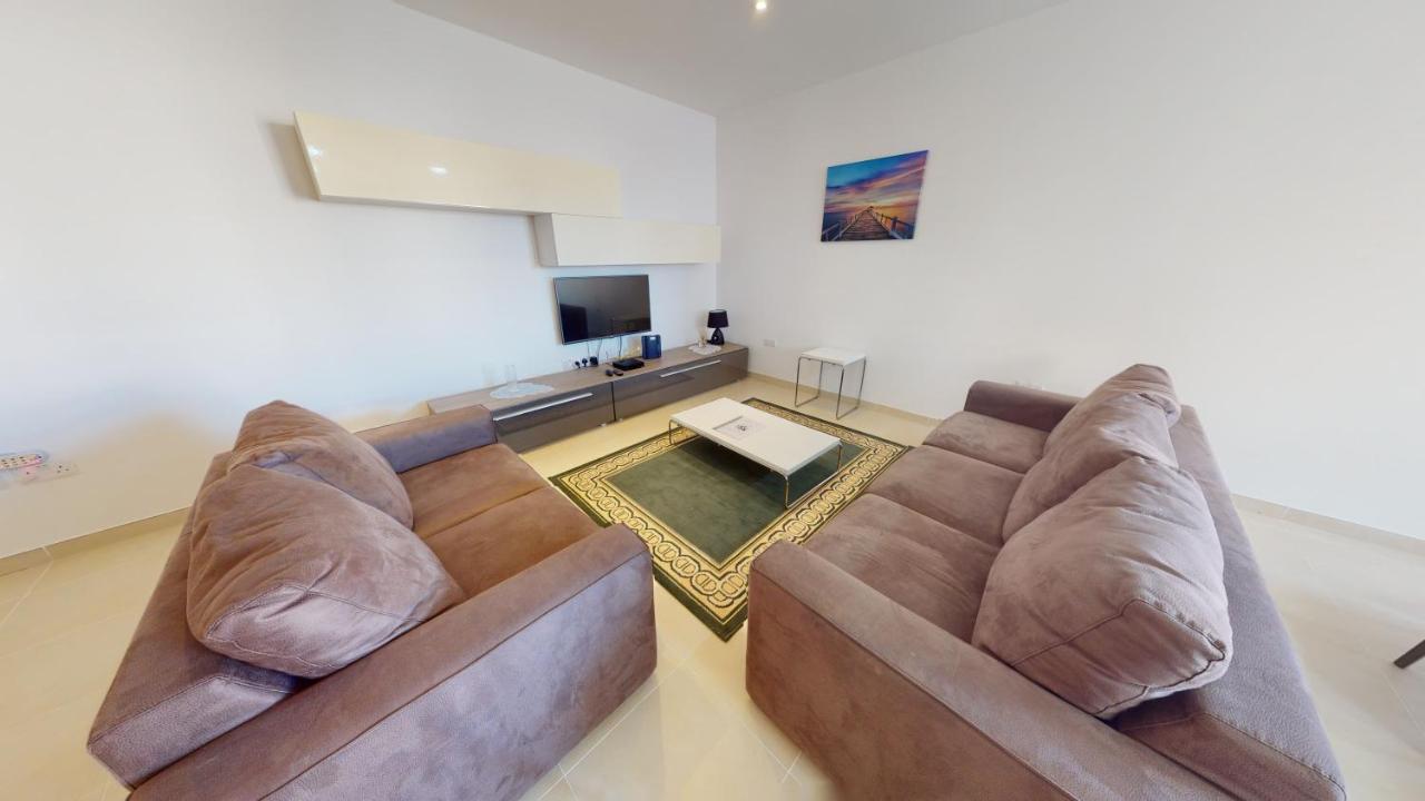 Spacious 2 Bedroom Apartment In Sliema Dış mekan fotoğraf